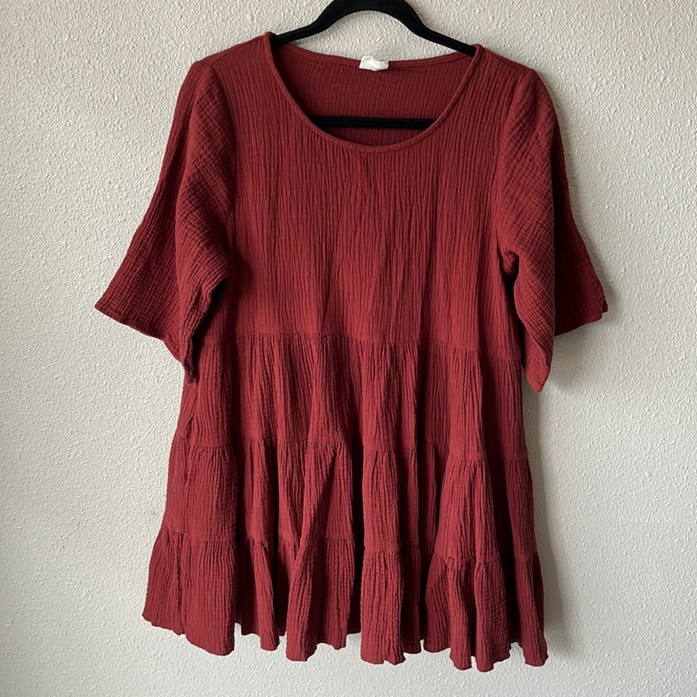 By Together Babydoll Tunic Top size small Rust
